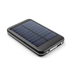 No Name » Hordozható napelemes töltő / telefontöltő és külső áramforrás beépített nagy kapacitású (5000 mAh) Li-Polymer akkumulátorral (Mobiltelefon / Okostelefon / Tablet / iPhone / iPad és egyéb elektromos eszközökhöz)